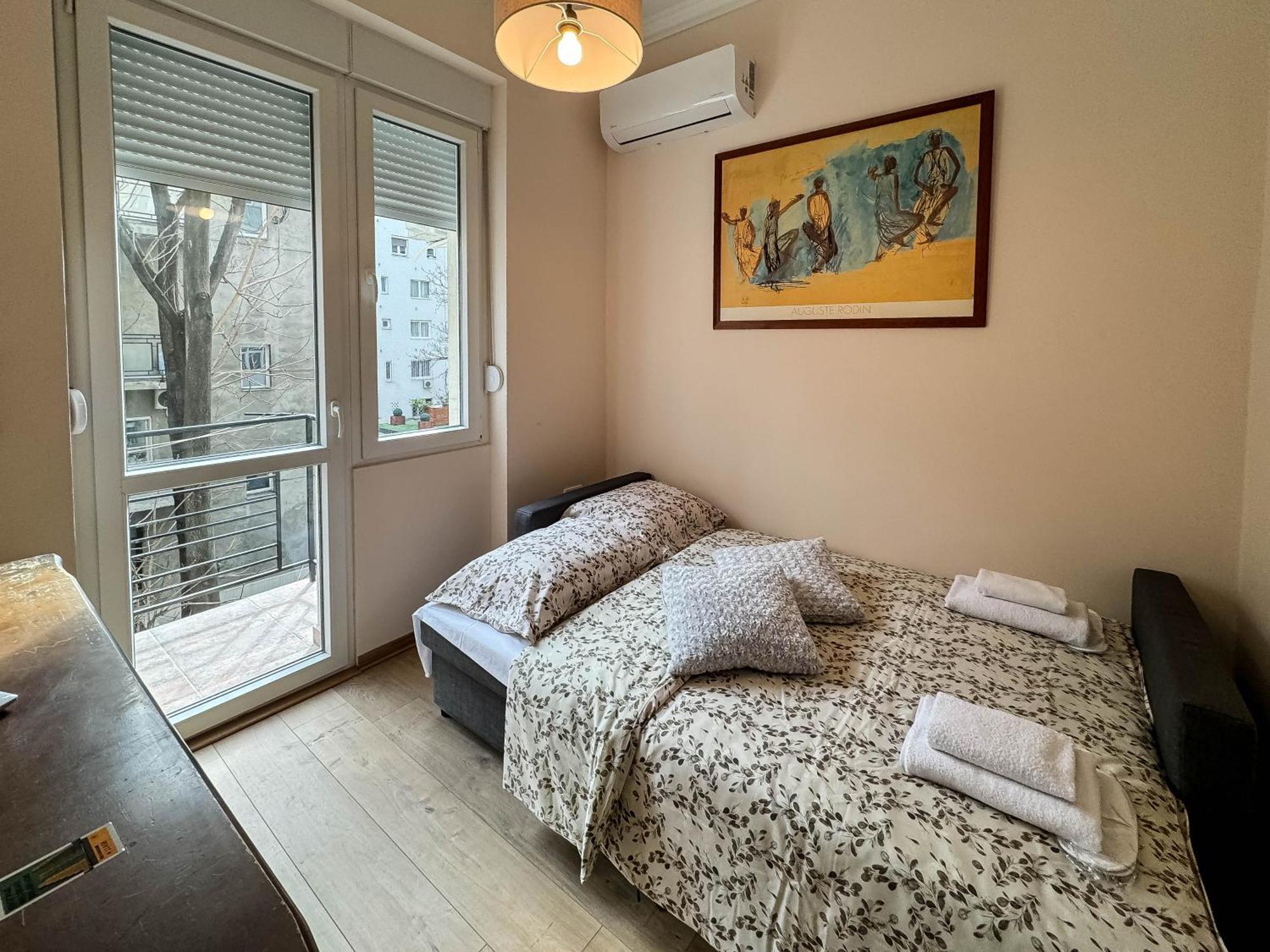 Daniel'S Apartment เบลเกรด ภายนอก รูปภาพ